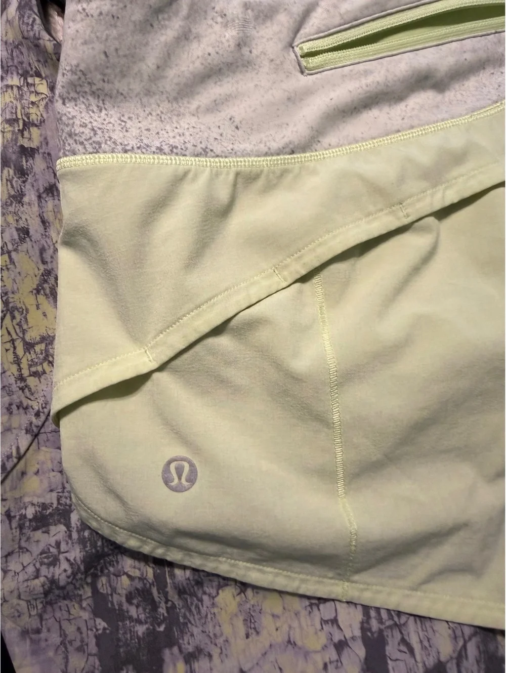 Lululemon Activewear Set Top & Speed Up Shorts Lime Green Gray EUC Size XS/S